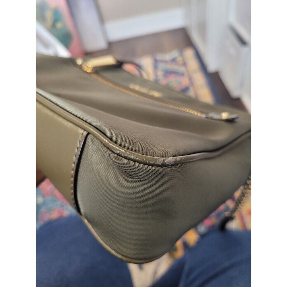 Michael Kors Large Nylon Crossbody Handbag - Olive Green W/Gold Hardware - Picture 4 of 11